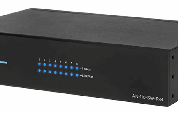 Araknis AN-110-SW-R-8